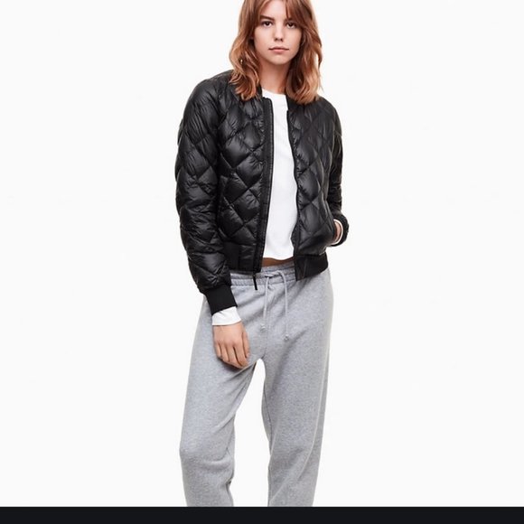 Aritzia TNA League Jacket Puffer - Picture 5 of 6